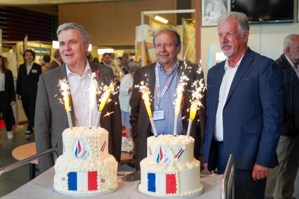Congr%C3%A8s%20des%20maires%20-%2005%20-09.jpg